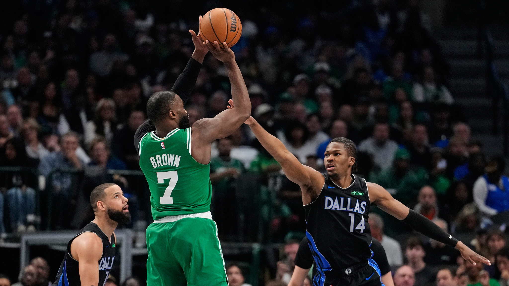 娱乐活动-关于凯尔特人大胜独行侠，取得两连胜的信息