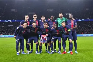 关于巴黎圣日耳曼主场大胜，领先优势扩大的信息